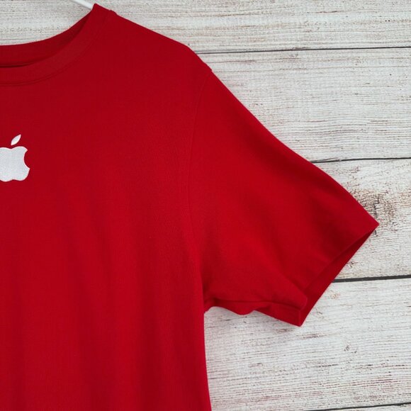 Apple Employee Knit Short Sleeve T-Shirt Men's Size Medium Red - Picture 6 of 14